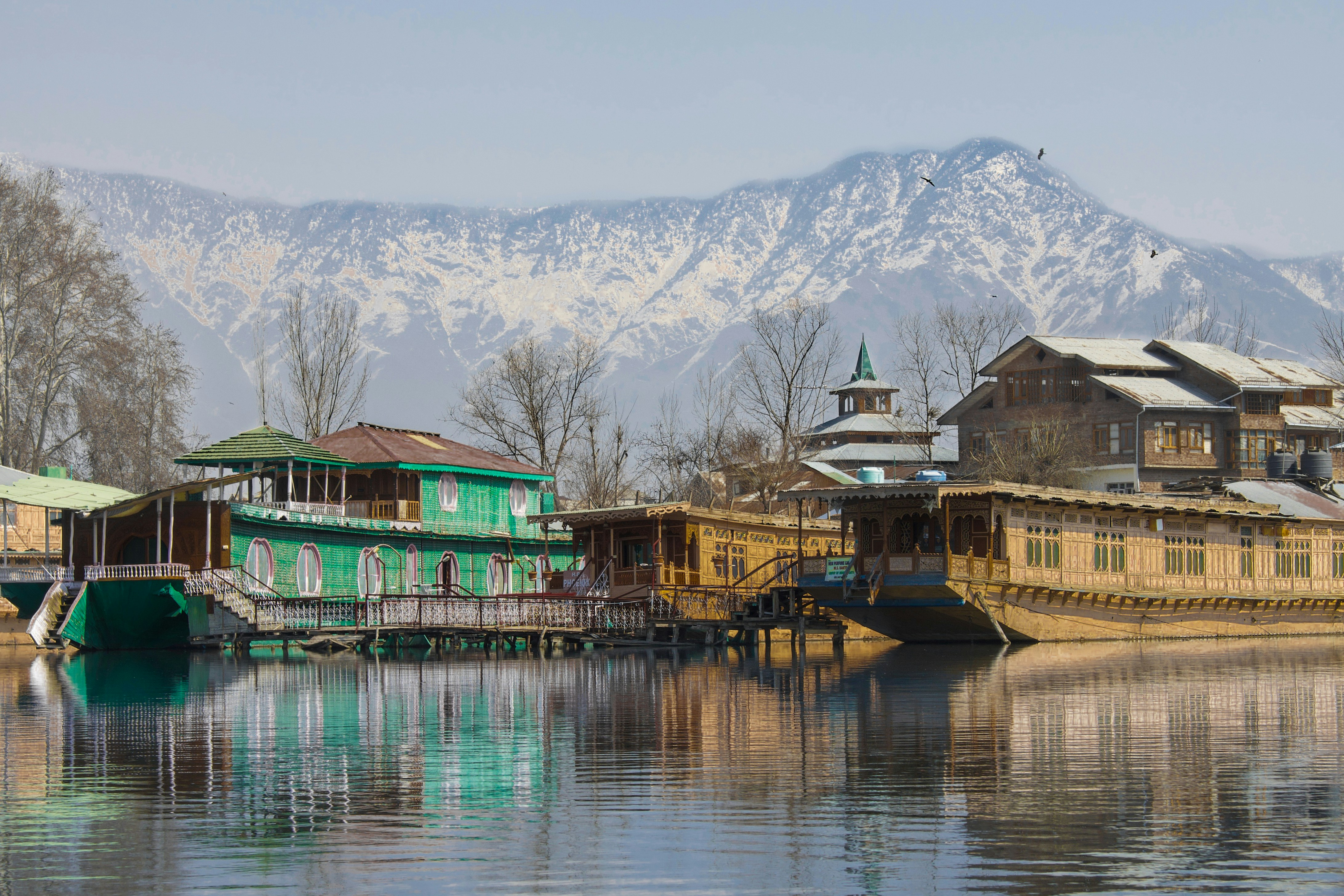Magnificent Kashmir Romantic Escape